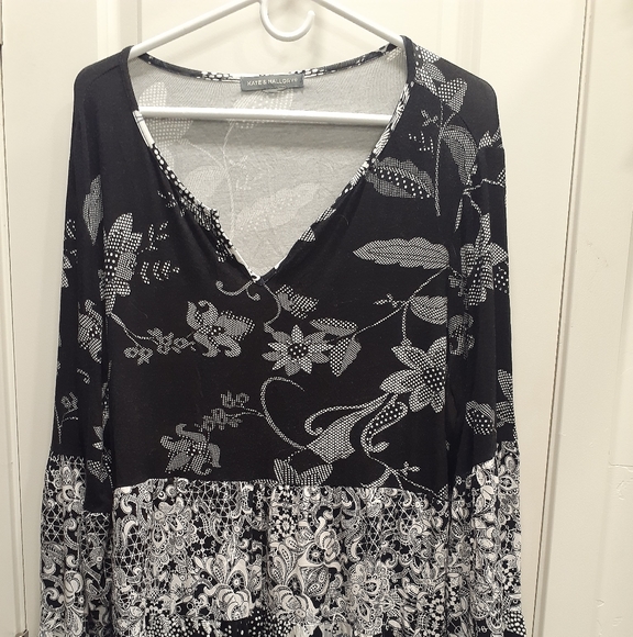 Blouse - Picture 1 of 1